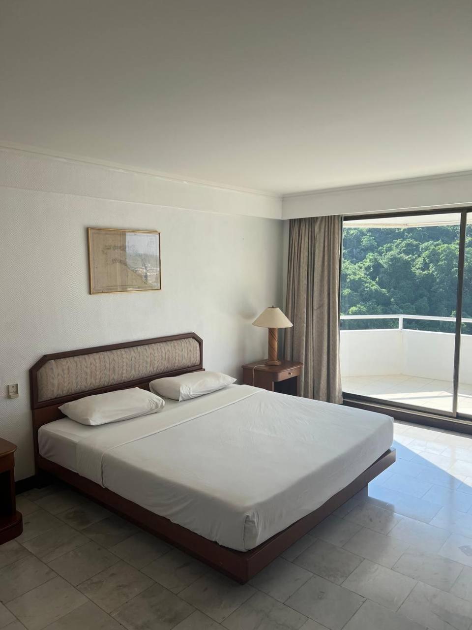 The Monaco Residence Pattaya Exteriér fotografie
