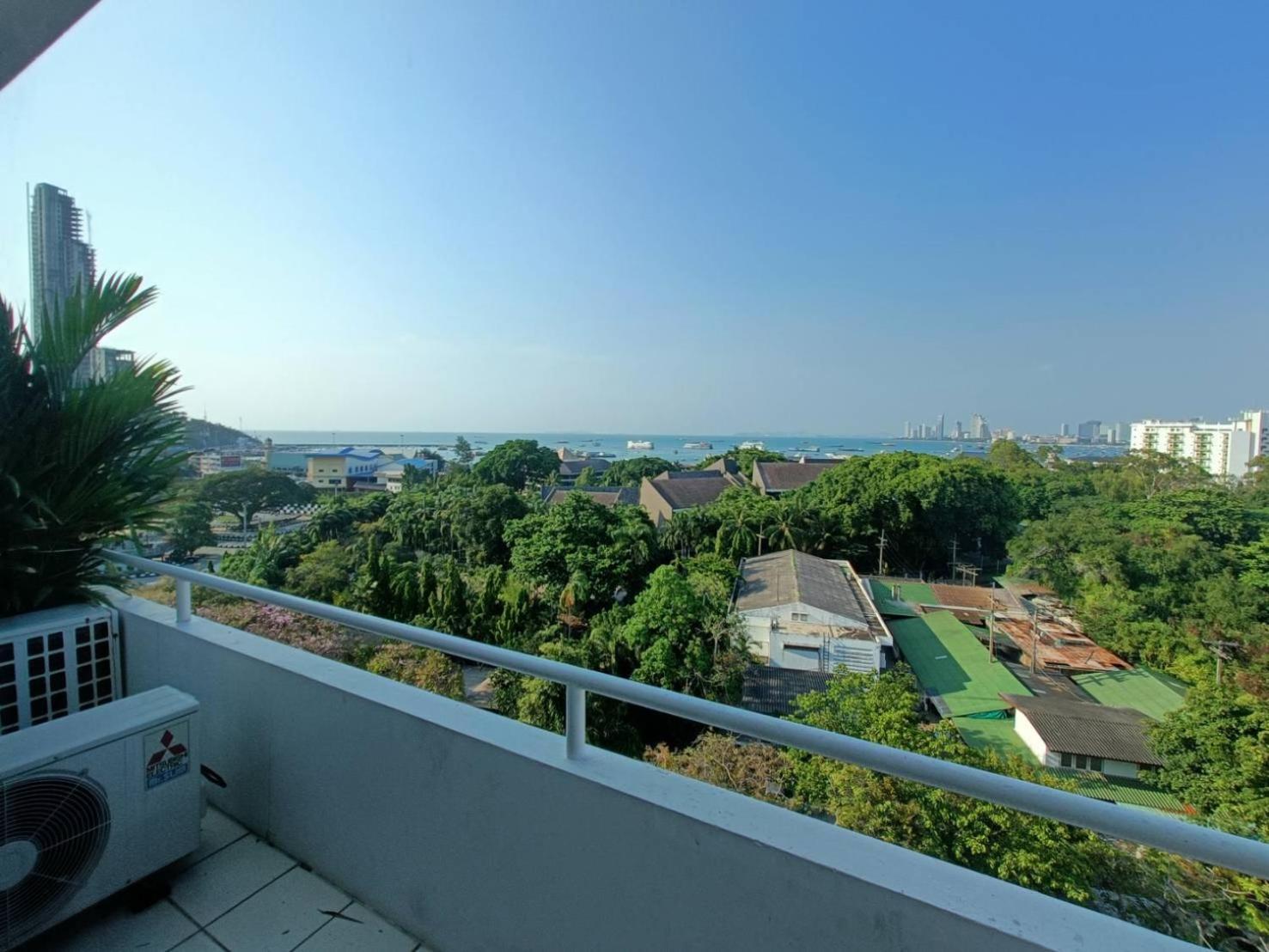 The Monaco Residence Pattaya Exteriér fotografie